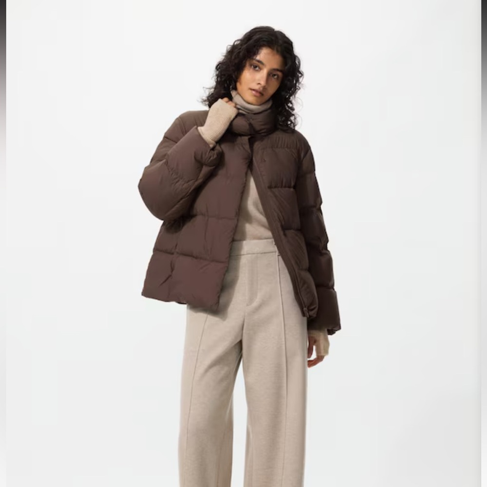 Uniqlo Women's Light Brown Trousers